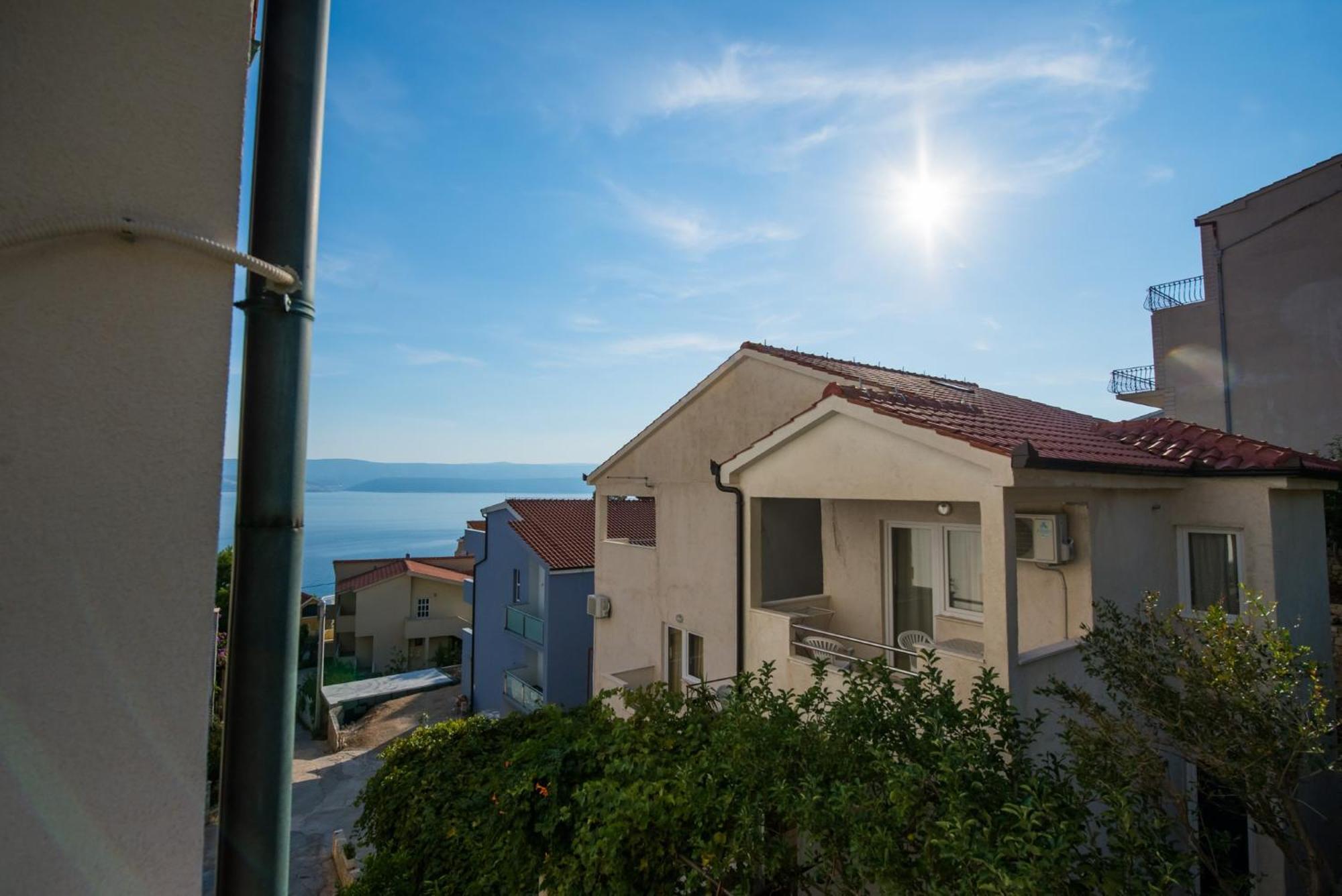 Bed And Breakfast Pero 3 Min Walk To The Beach Lokva Rogoznica Exterior foto