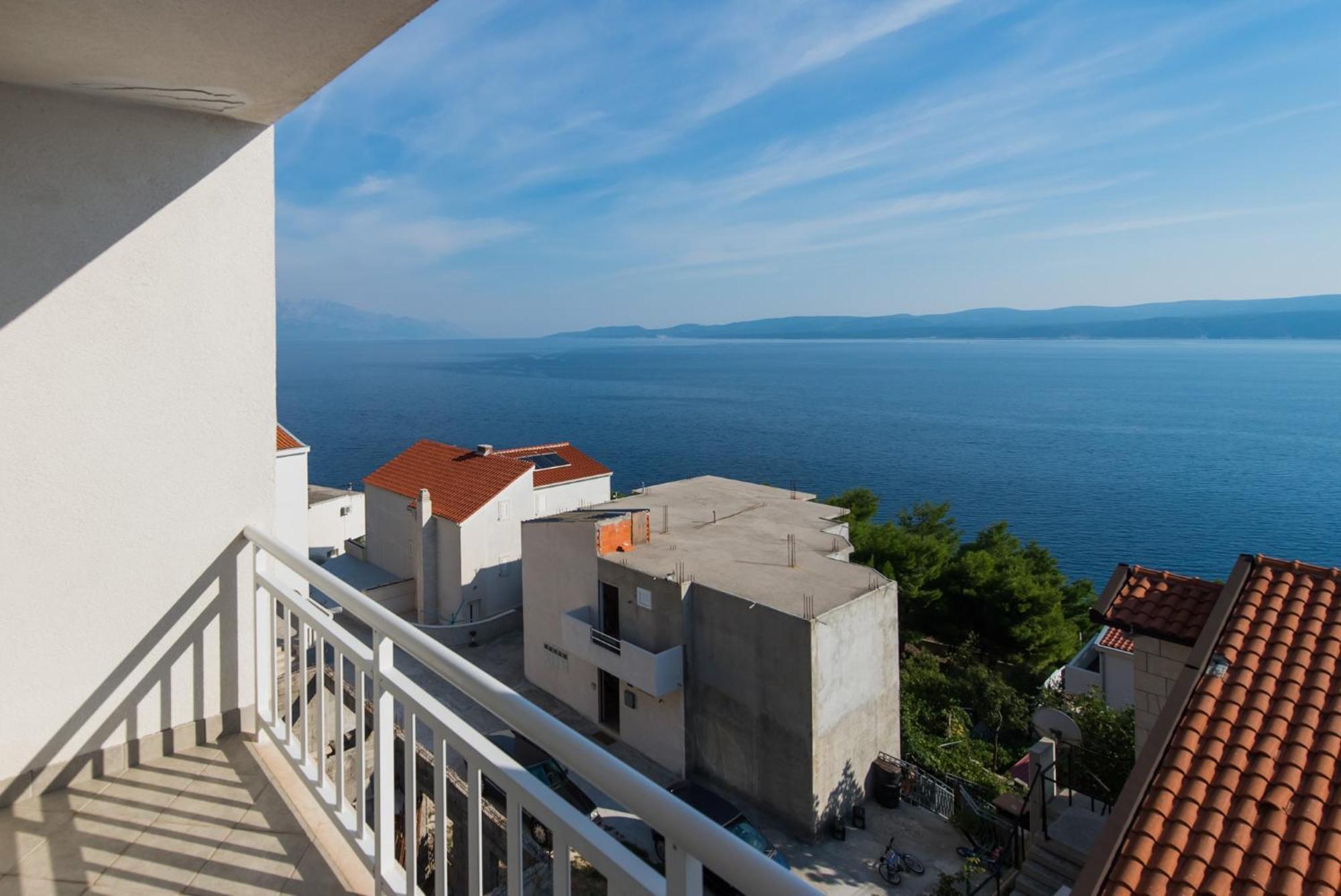 Bed And Breakfast Pero 3 Min Walk To The Beach Lokva Rogoznica Exterior foto